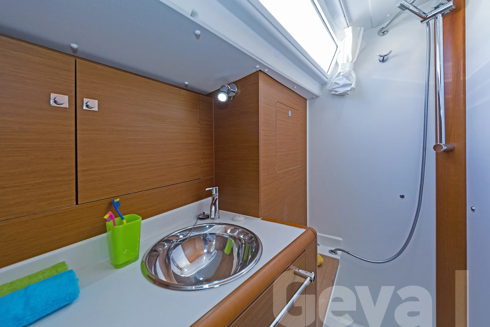 Yacht JEANNEAU Sun Odyssey 419 - Geva I - Foto 1