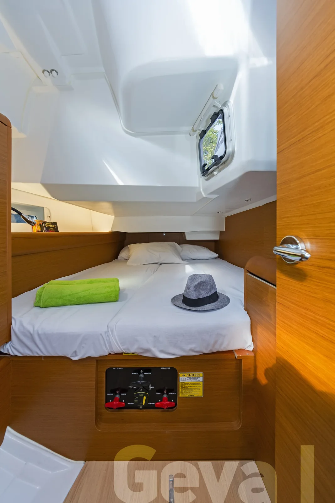 Yacht JEANNEAU Sun Odyssey 419 - Geva I - Foto 1