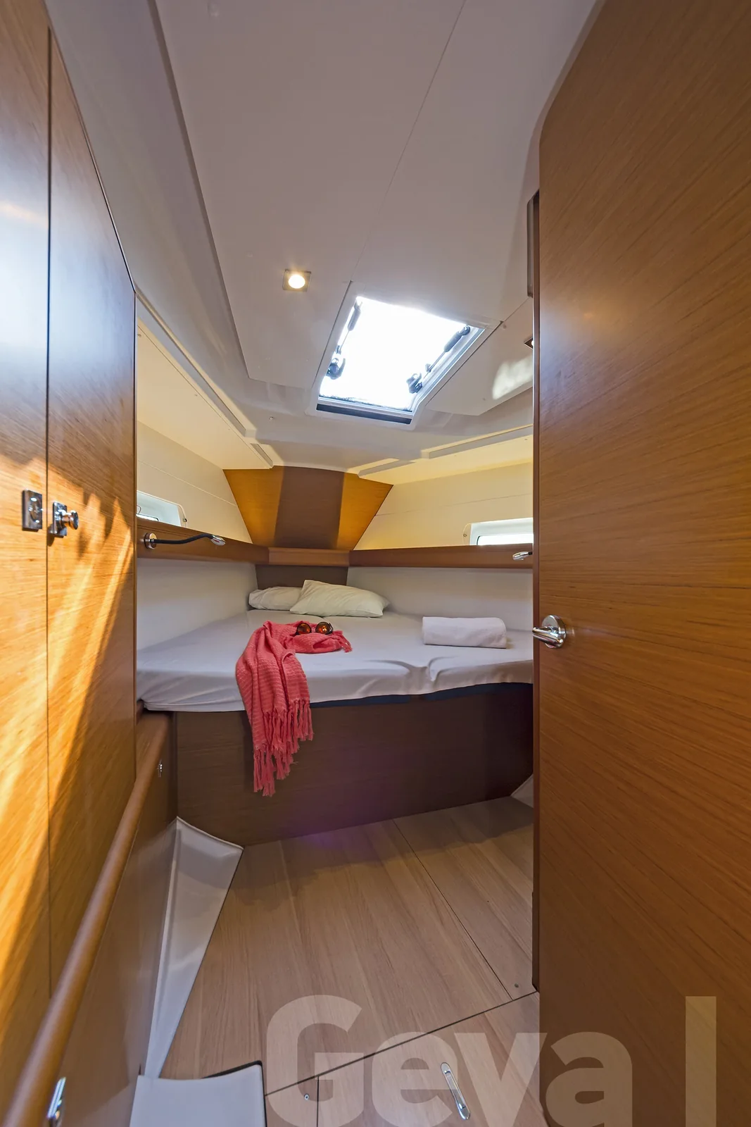 Yacht JEANNEAU Sun Odyssey 419 - Geva I - Foto 1