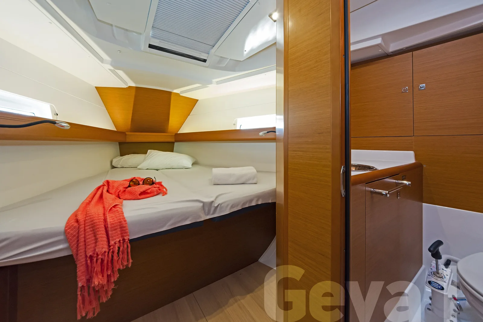 Yacht JEANNEAU Sun Odyssey 419 - Geva I - Foto 1