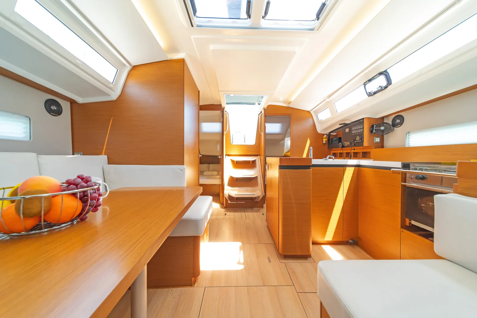 Yacht JEANNEAU Sun Odyssey 410 - Sea Whisper - Foto 1