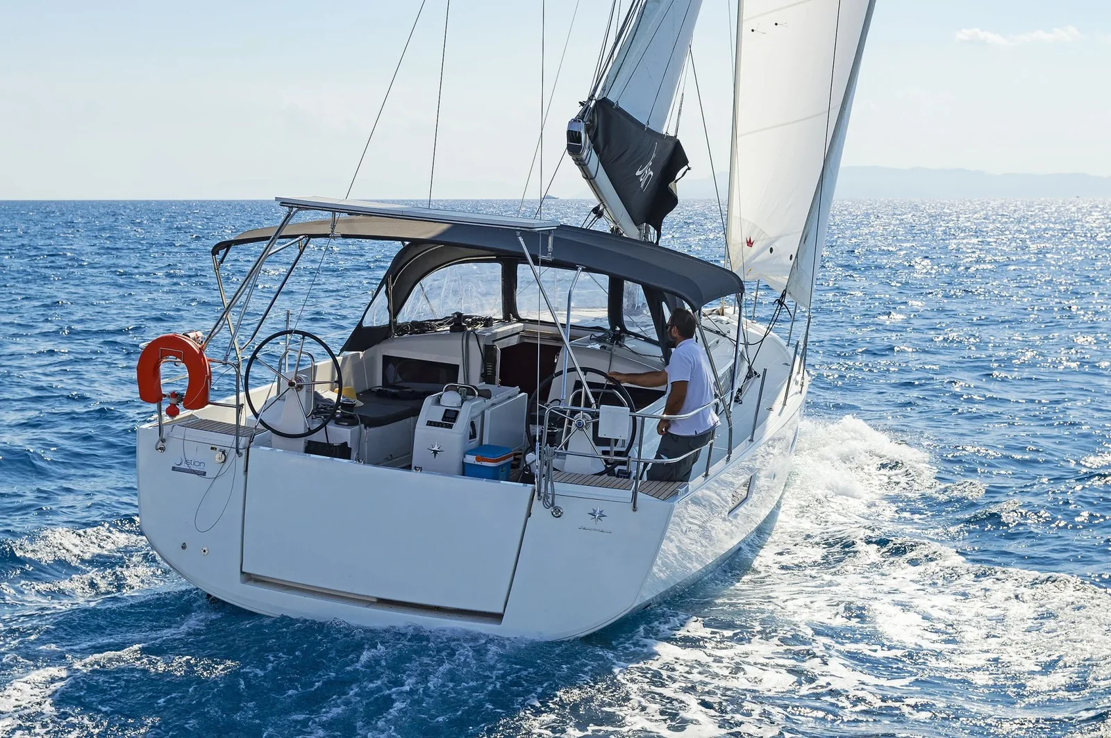 Yacht JEANNEAU Sun Odyssey 440 - Mike Charlie - Foto 1