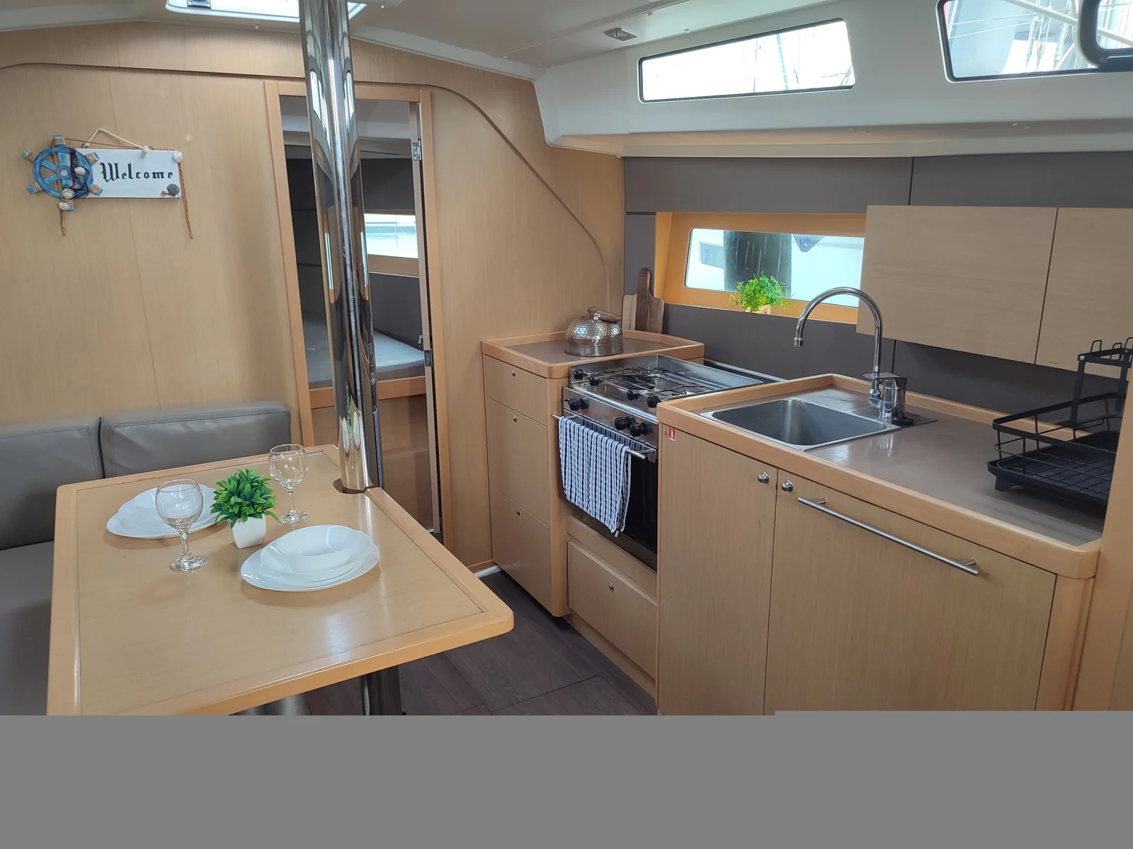 Yacht BENETEAU Oceanis 38 - Zografia