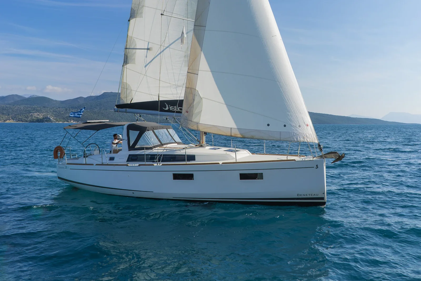 Yacht BENETEAU Oceanis 38.1 - Philyra - Foto 1