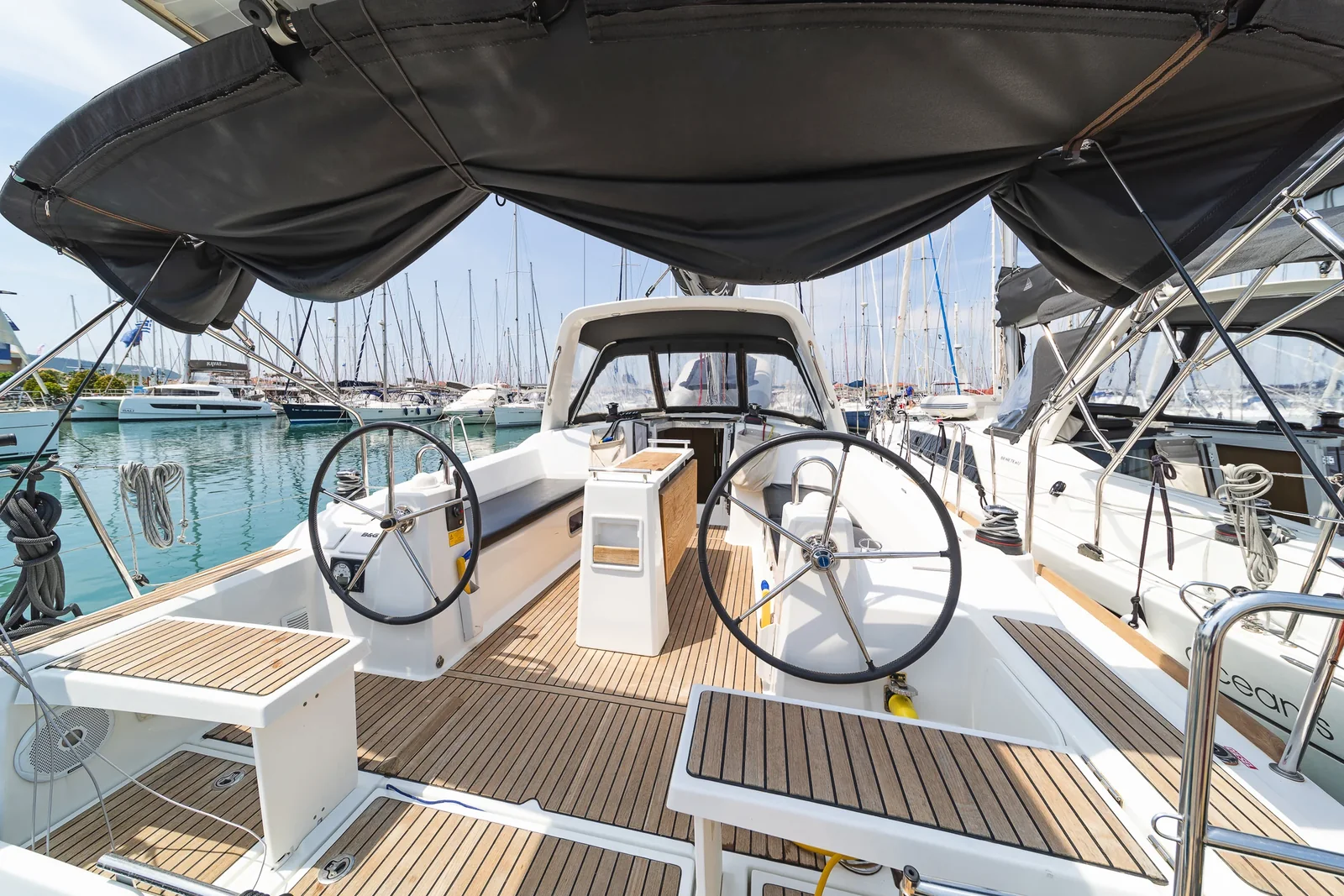 Yacht BENETEAU Oceanis 38.1 - Philyra - Foto 1