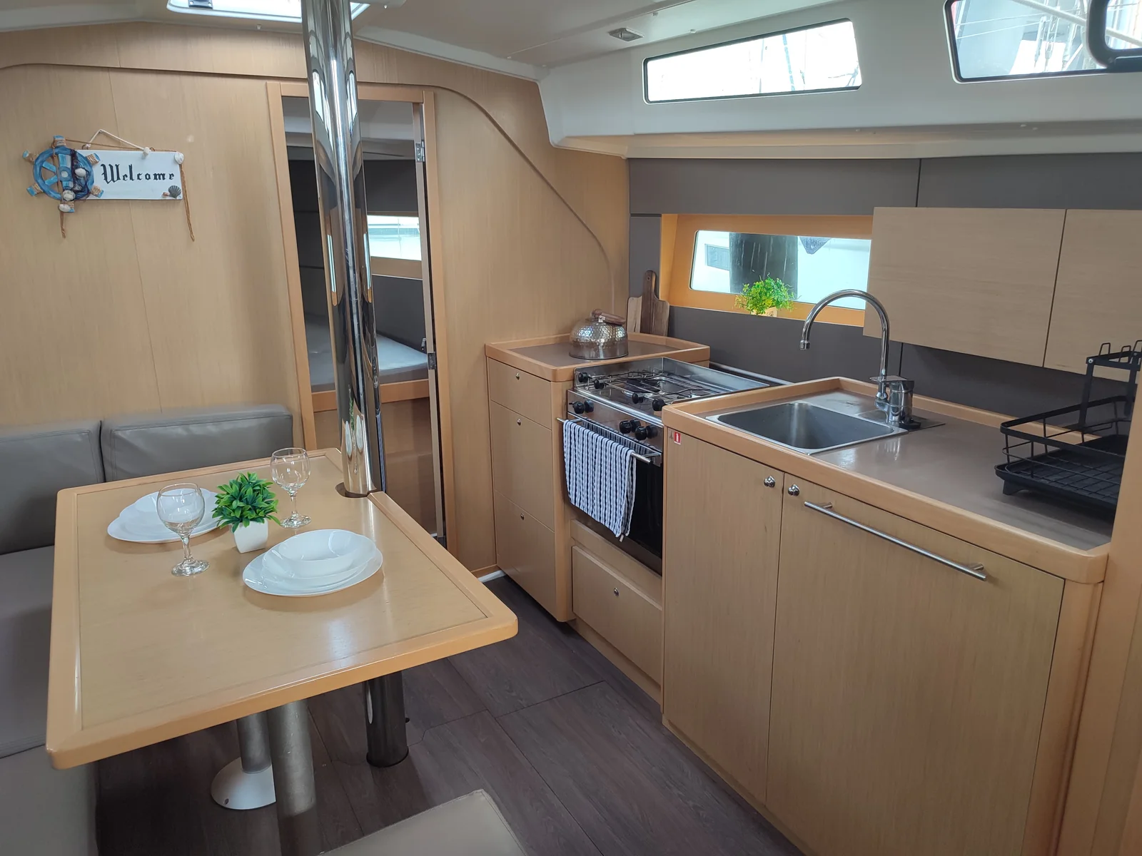 Yacht BENETEAU Oceanis 38 - Zografia - Foto 8