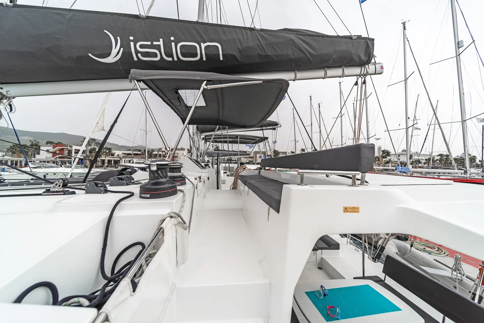 Yacht LAGOON 450 F - Nemesis - Foto 1