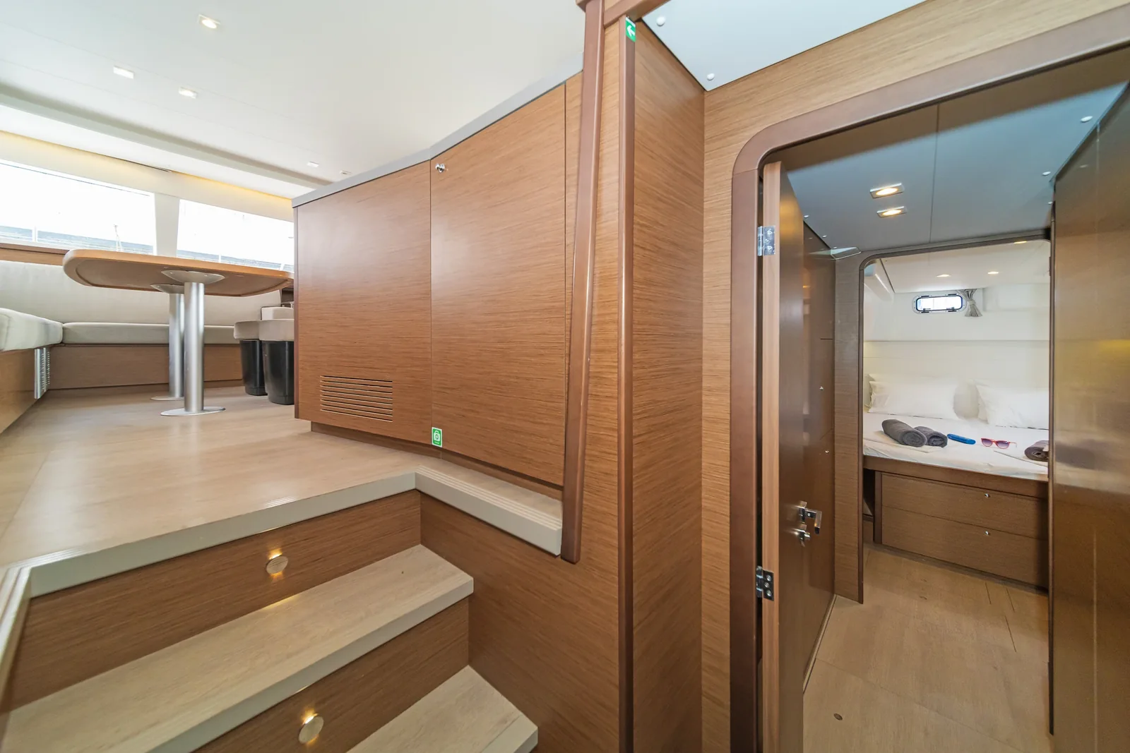 Yacht LAGOON 450 F - Nemesis - Foto 1