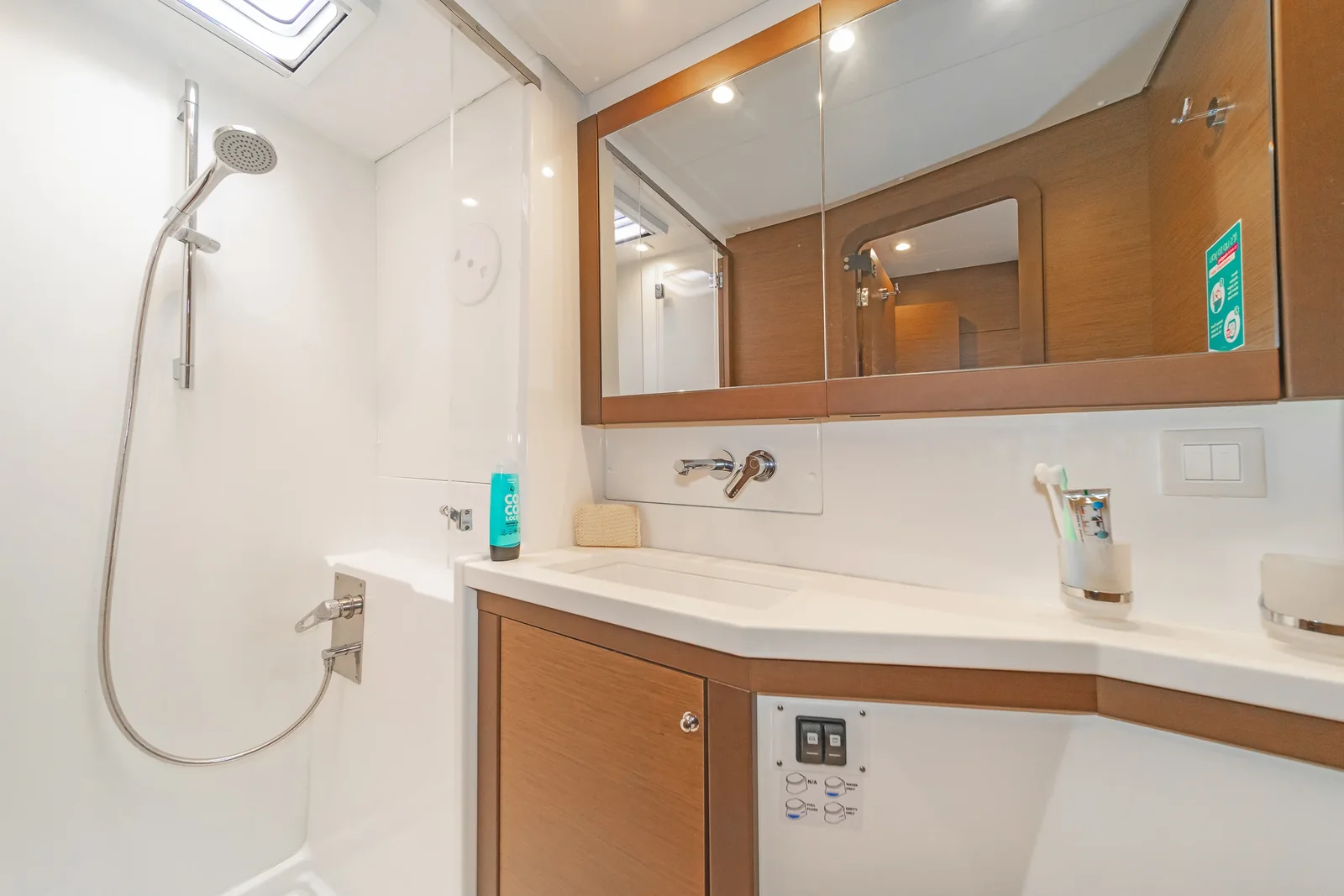 Yacht LAGOON 450 F - Nemesis - Foto 1