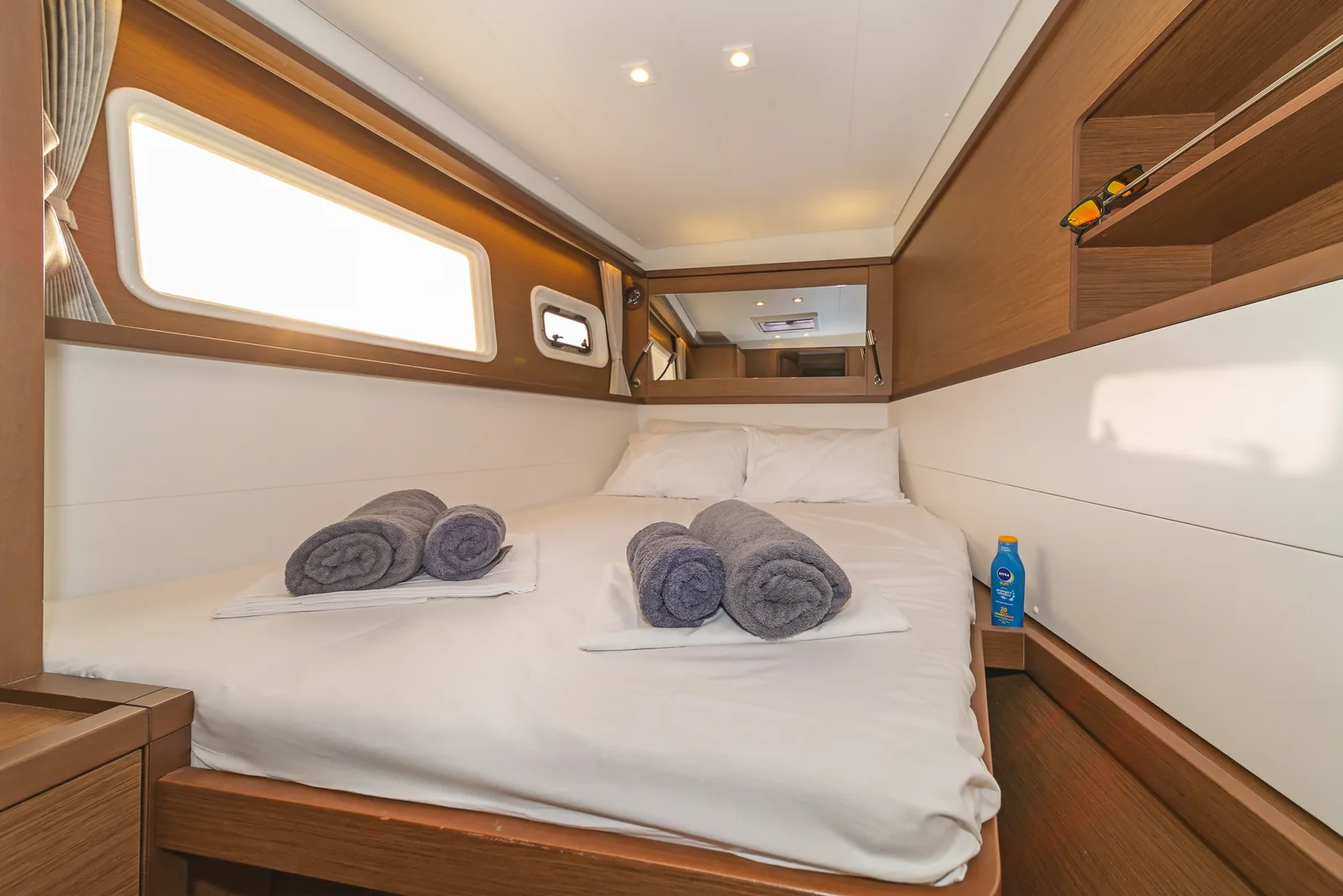 Yacht LAGOON 450 F - Nemesis - Foto 1