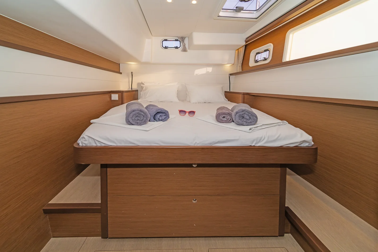 Yacht LAGOON 450 F - Nemesis - Foto 1