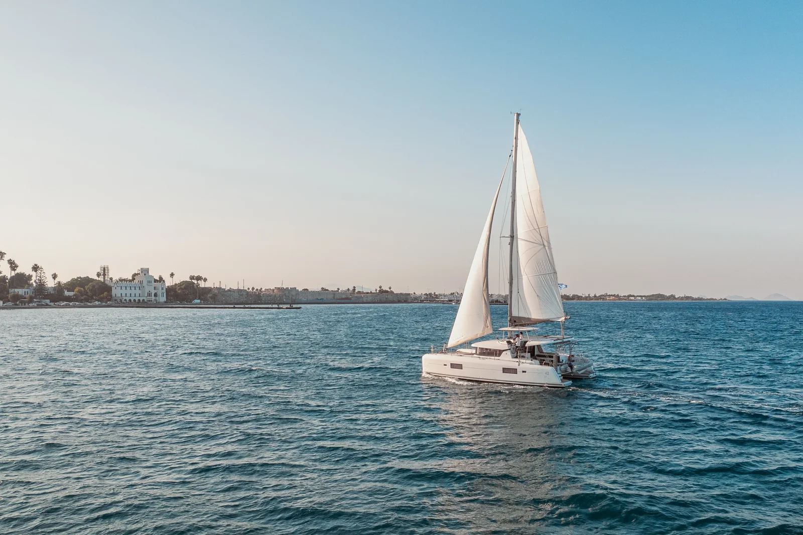Yacht LAGOON 42 - Plous - Foto 1