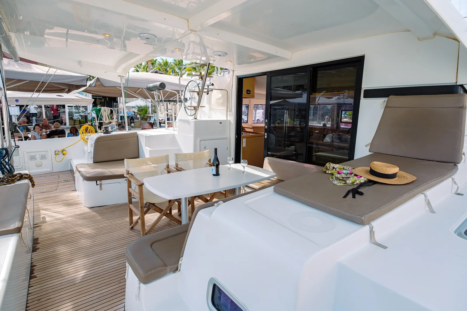 Yacht LAGOON 42 - Plous - Foto 1