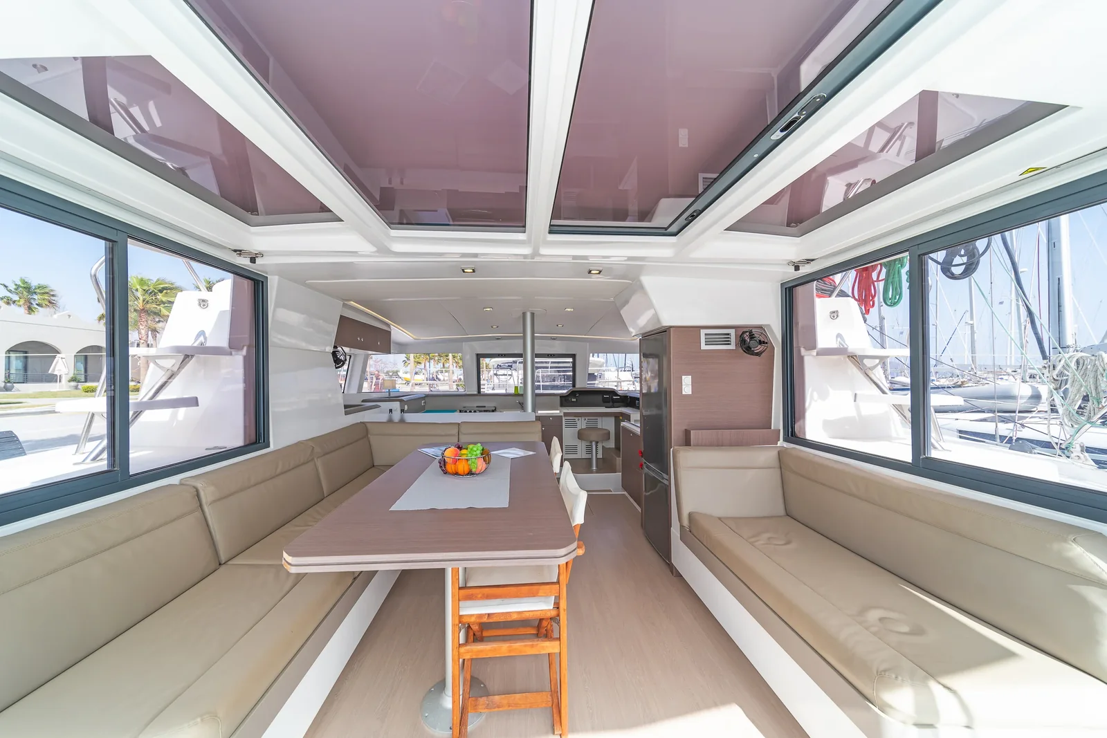 Yacht CATANA Bali 4.1 - Crystal Waters - Foto 1