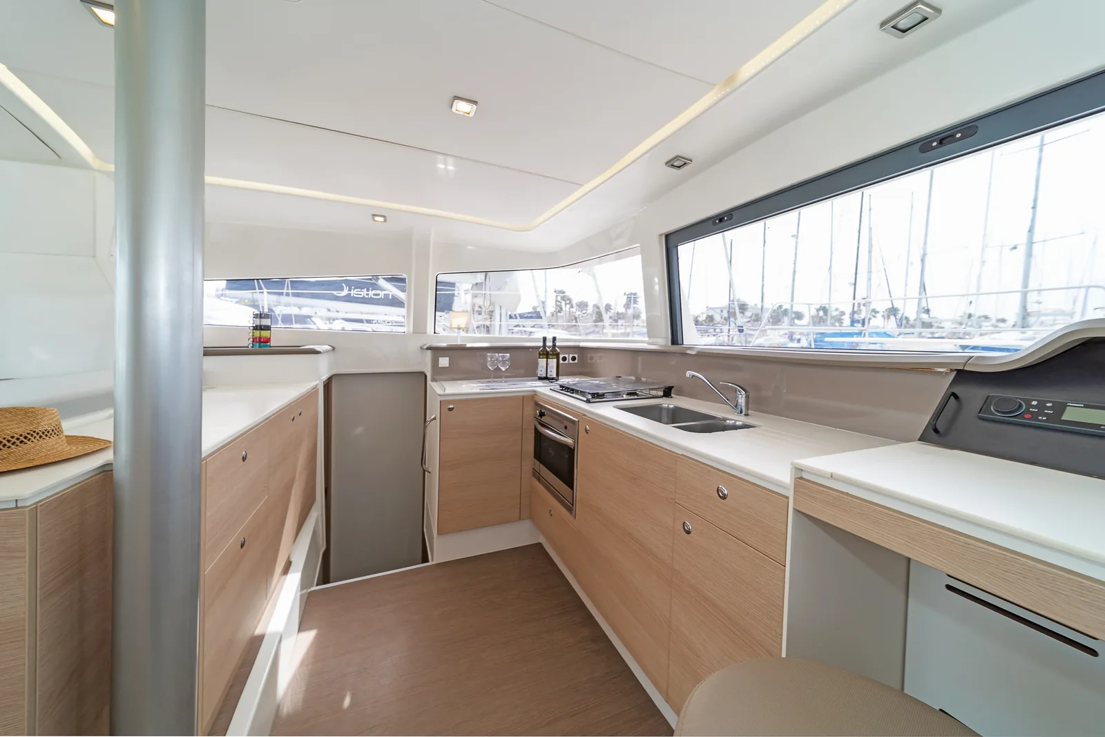 Yacht CATANA Bali 4.1 - Anemoskala - Foto 1