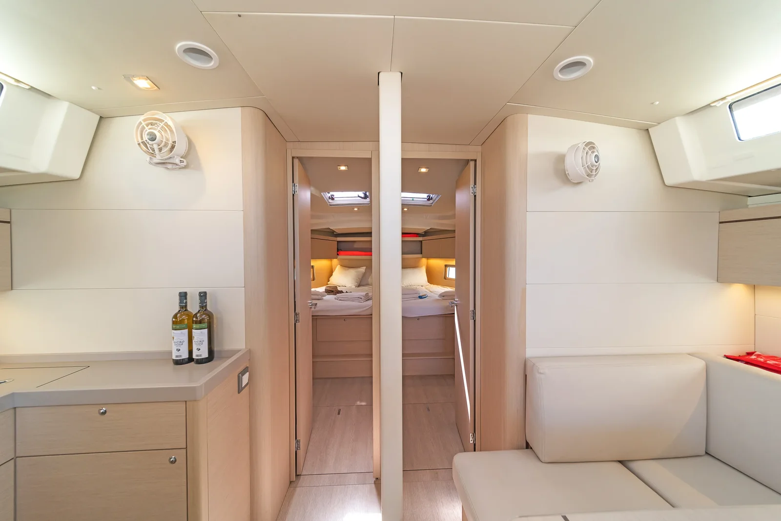 Yacht BENETEAU Oceanis 46.1 - Beautiful Helen - Foto 1