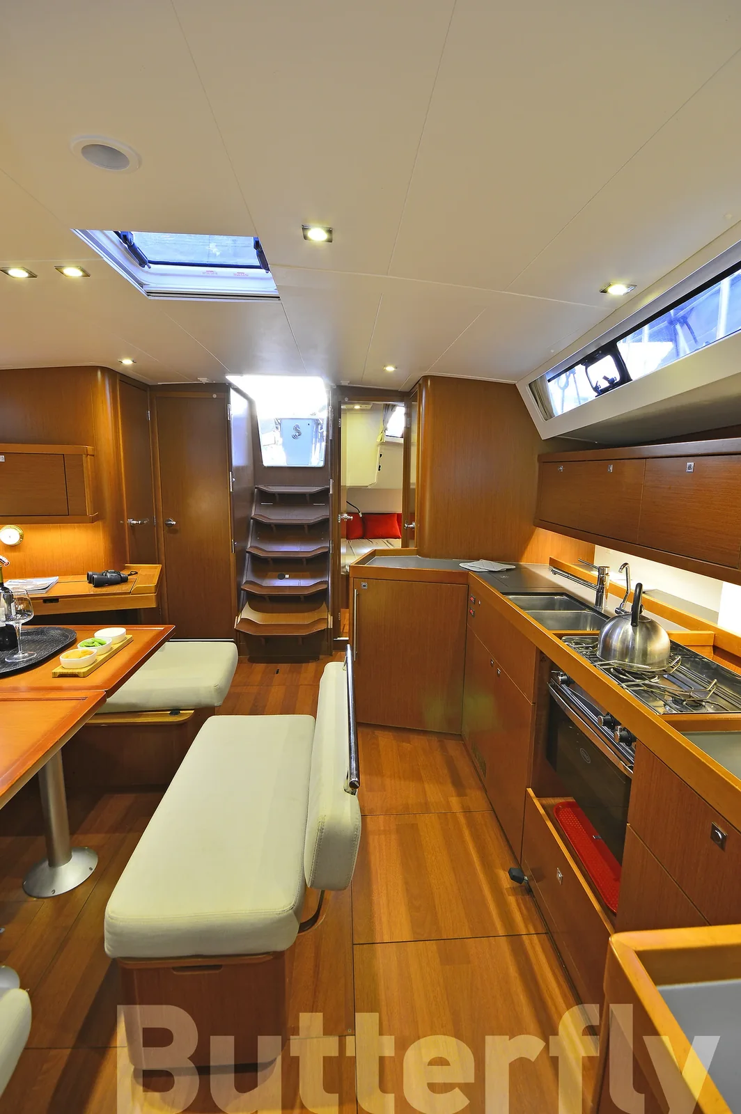 Yacht BENETEAU Oceanis 45 - Butterfly - Foto 1