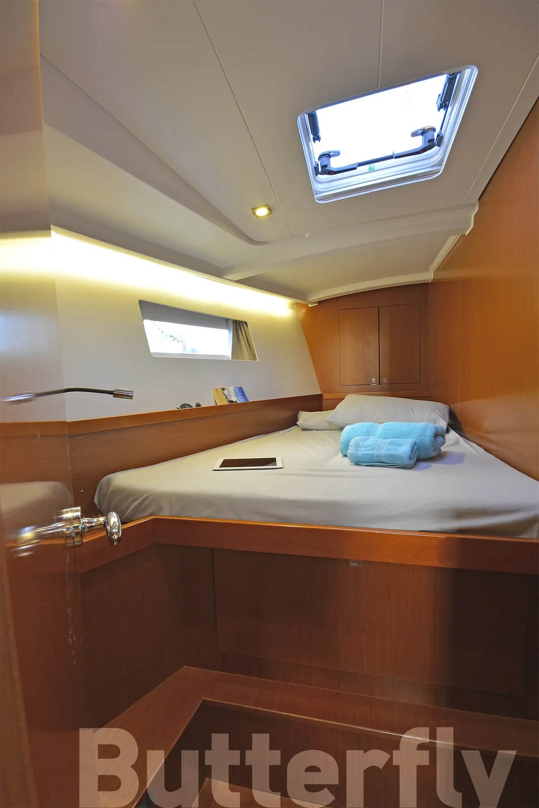 Yacht BENETEAU Oceanis 45 - Butterfly - Foto 1
