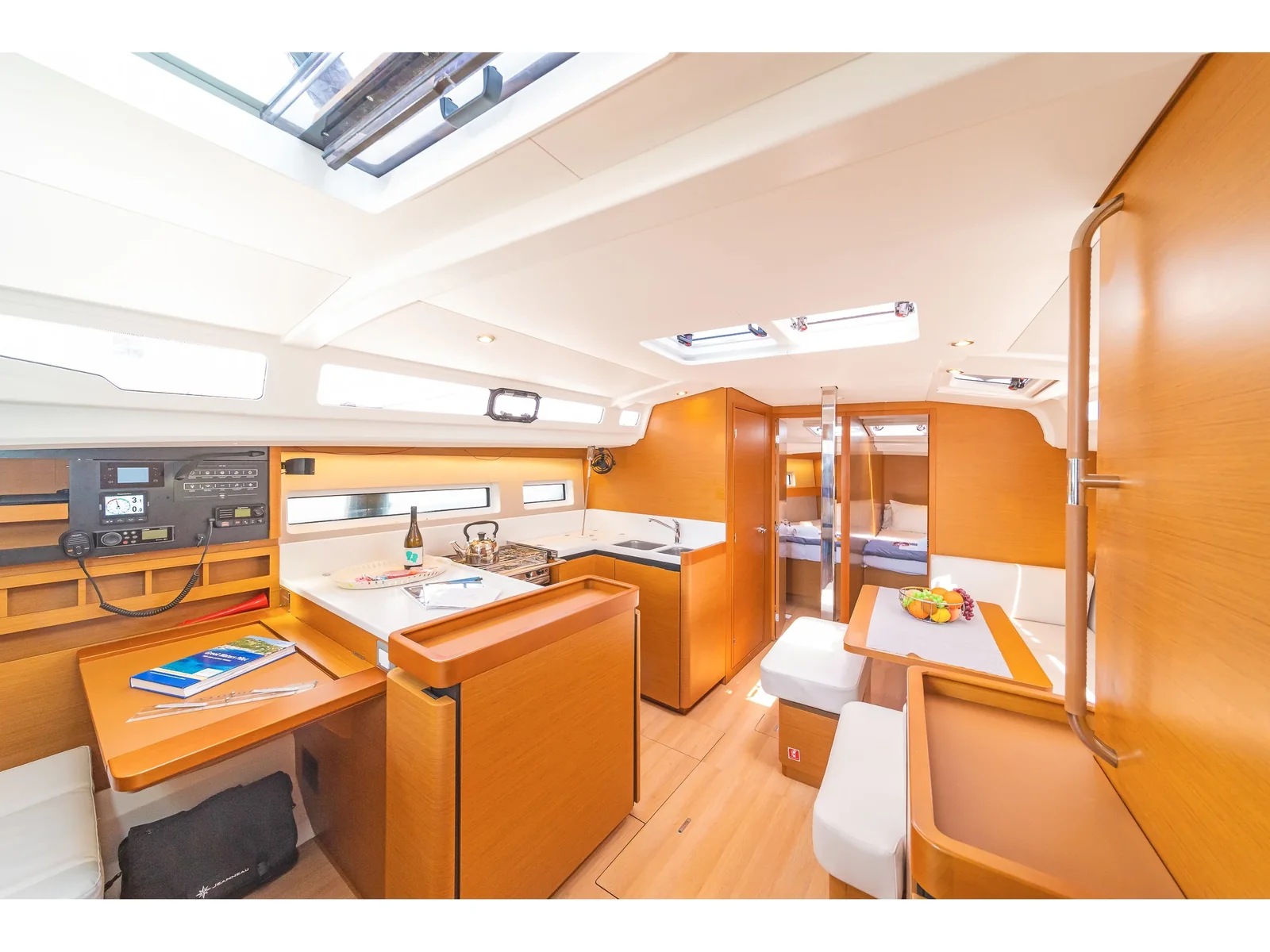 Yacht JEANNEAU Sun Odyssey 440 - Lefkippi - Foto 1