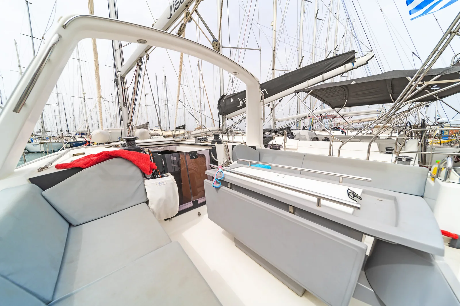 Yacht BENETEAU Oceanis 41 - Huschel II - Foto 1