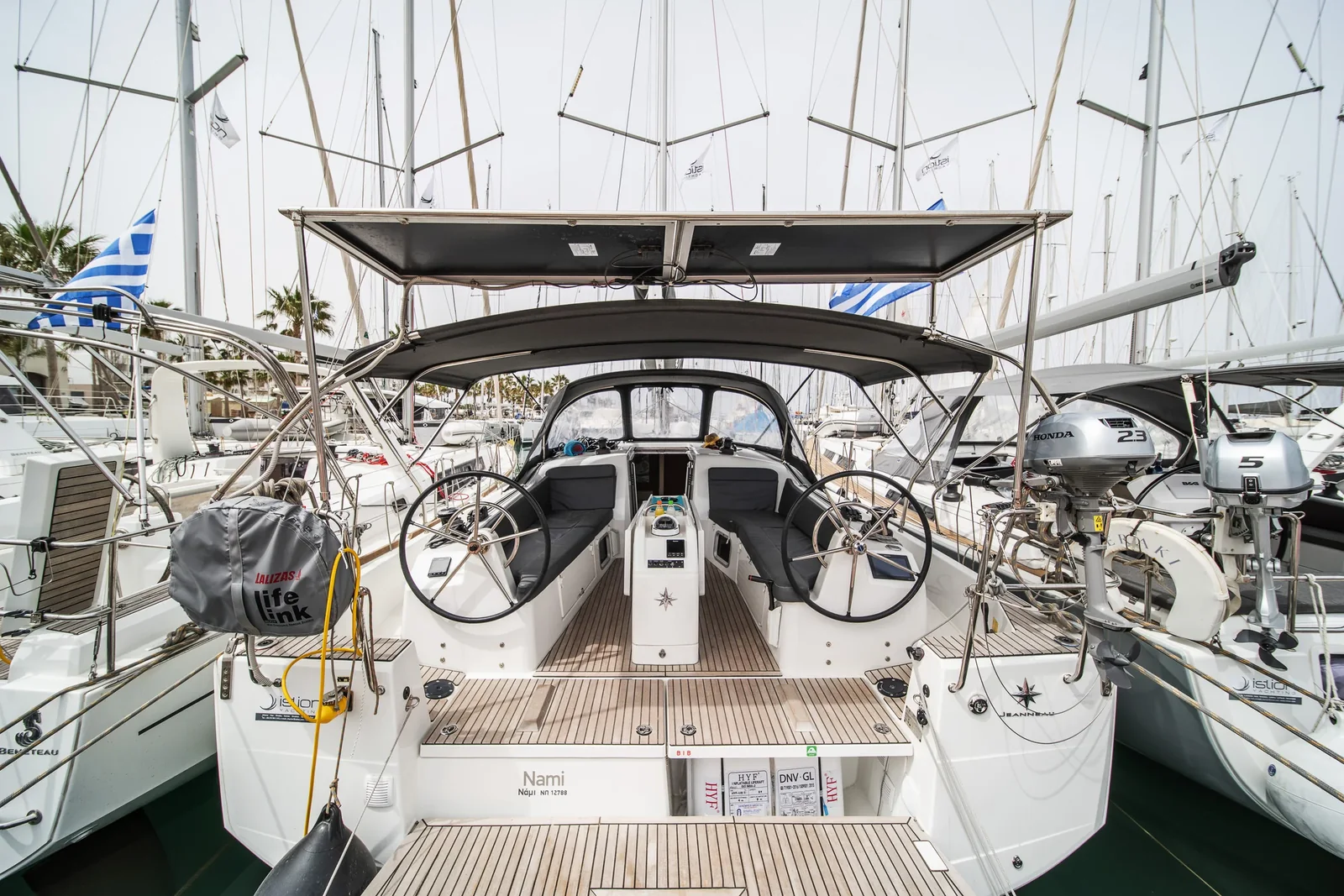 Yacht JEANNEAU Sun Odyssey 410 - Nami - Foto 1