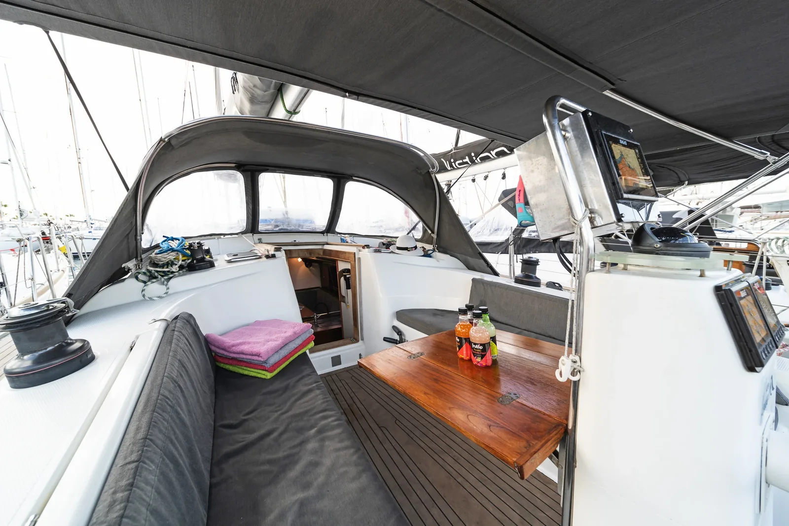 Yacht HANSE 400 - Flyer of Lorne - Foto 1