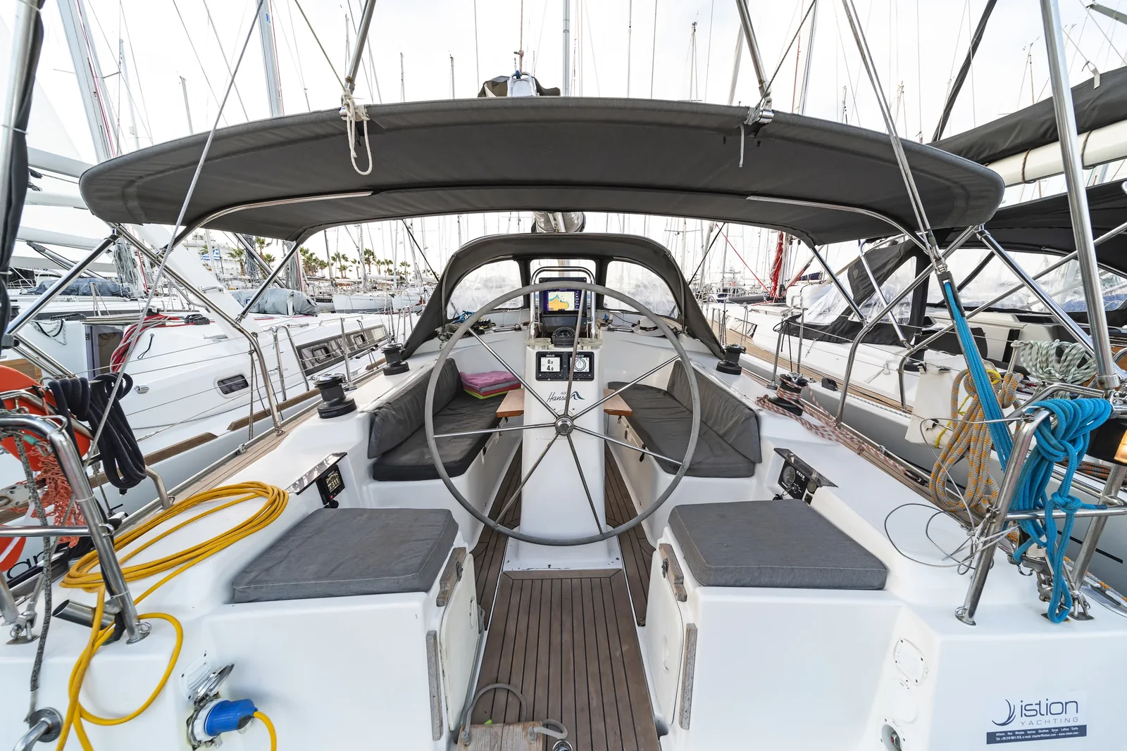 Yacht HANSE 400 - Flyer of Lorne - Foto 1