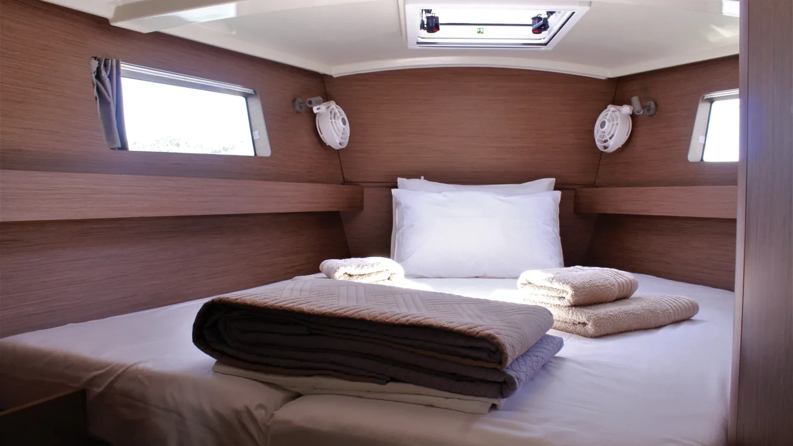 Yacht BENETEAU Oceanis 41.1 - Diamanti I - Foto 1