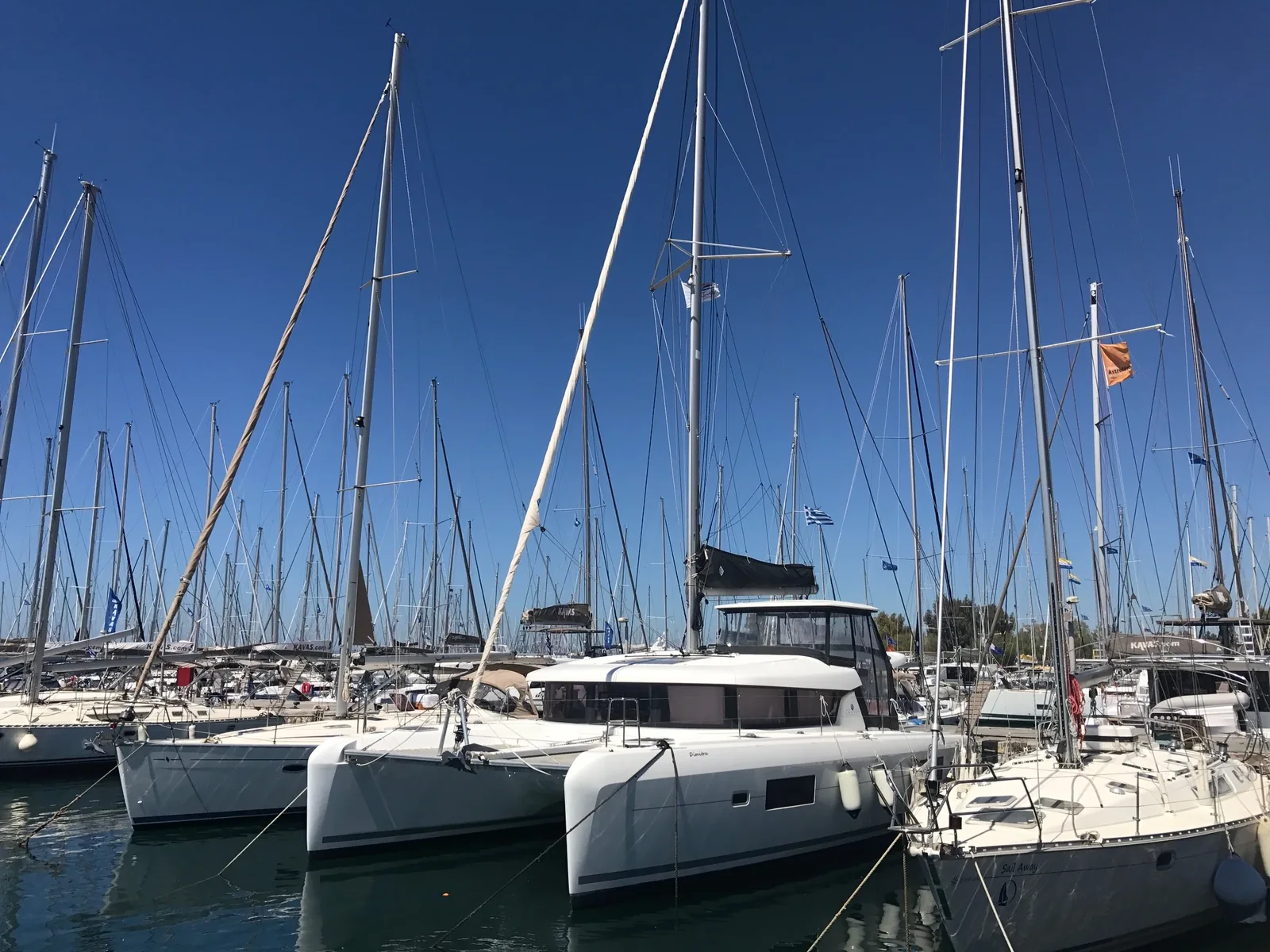 Yacht LAGOON 42 - Petalida