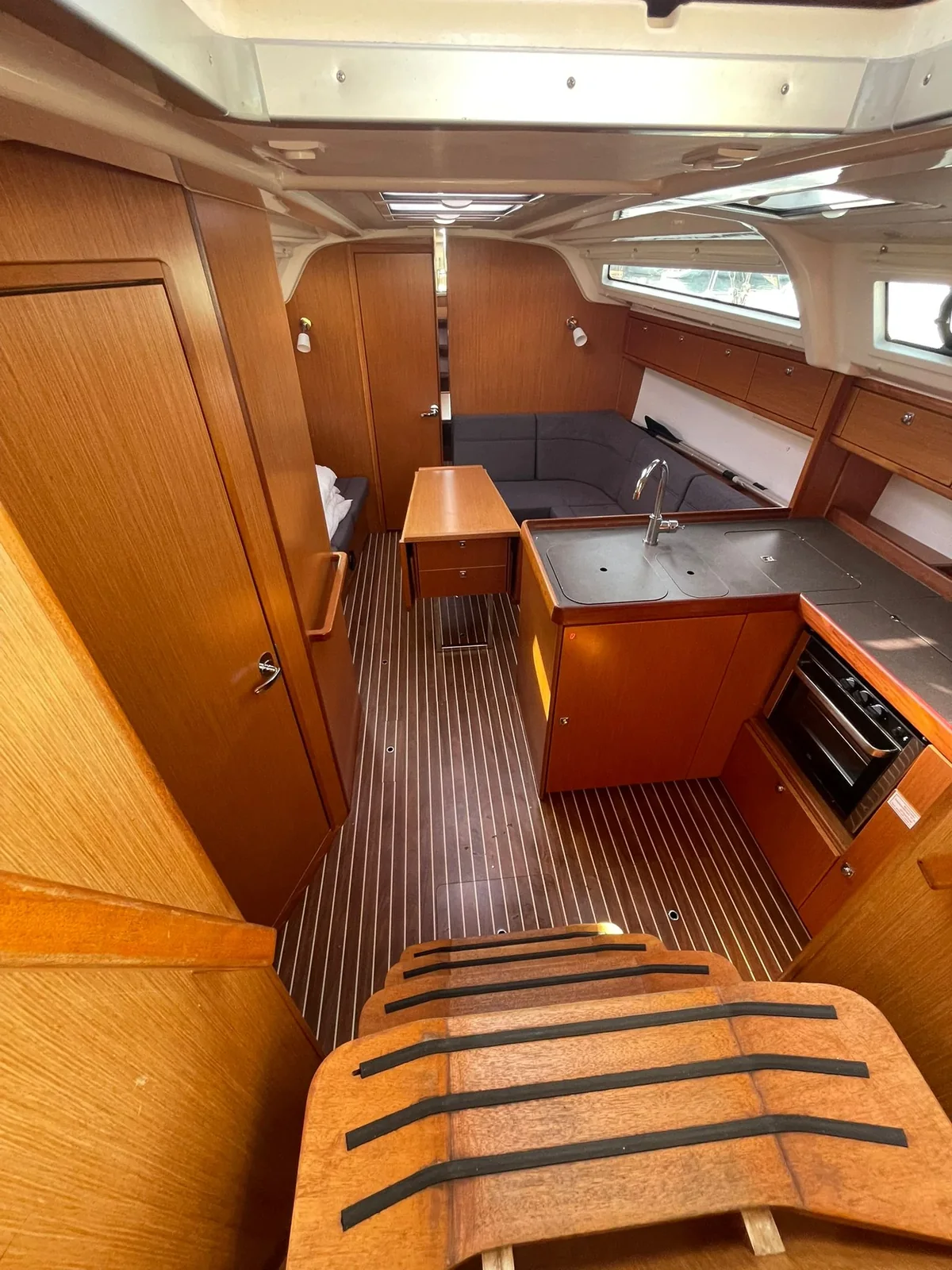 Yacht BAVARIA Cruiser 37 - Francesca