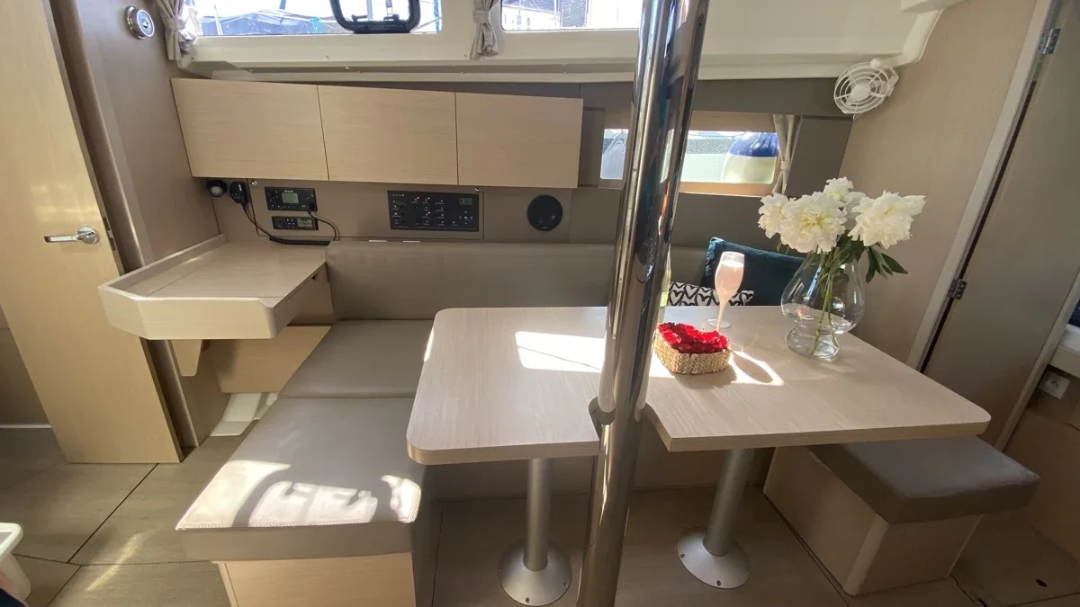 Yacht BENETEAU Oceanis 35.1 - Polis - Foto 1