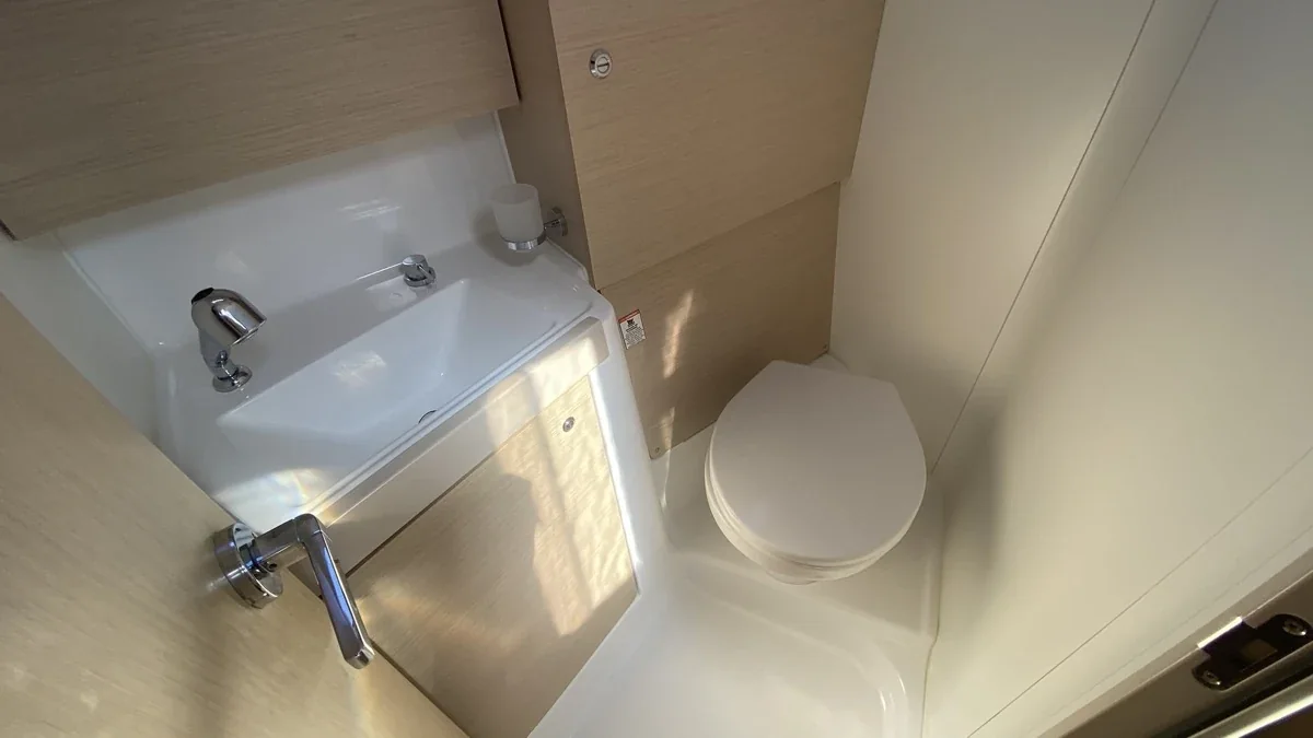 Yacht BENETEAU Oceanis 35.1 - Polis - Foto 1