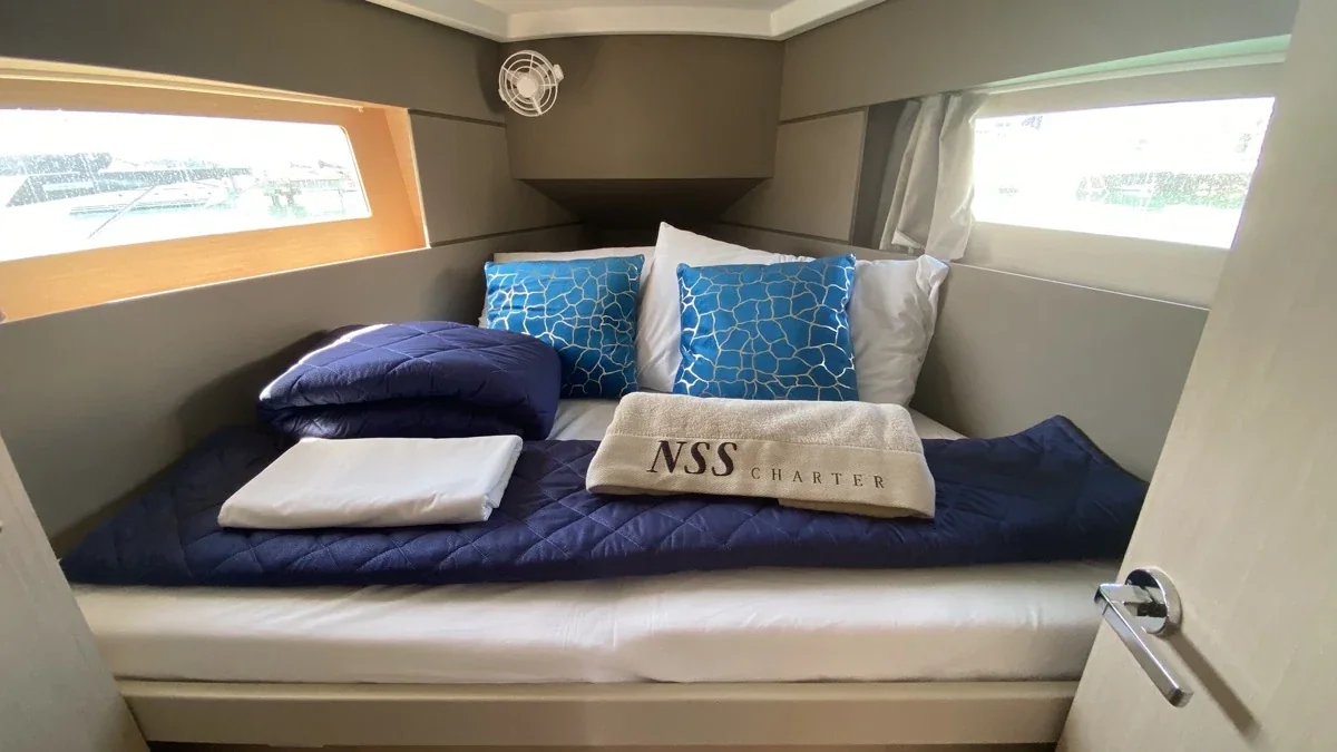 Yacht BENETEAU Oceanis 35.1 - Polis - Foto 1