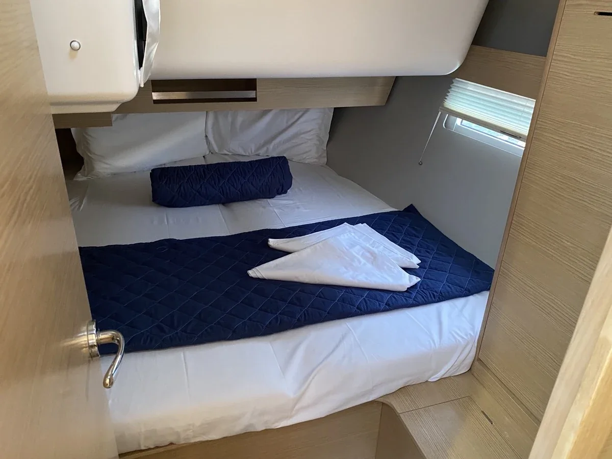Yacht DUFOUR 390 Grand Large - Musica - Foto 1