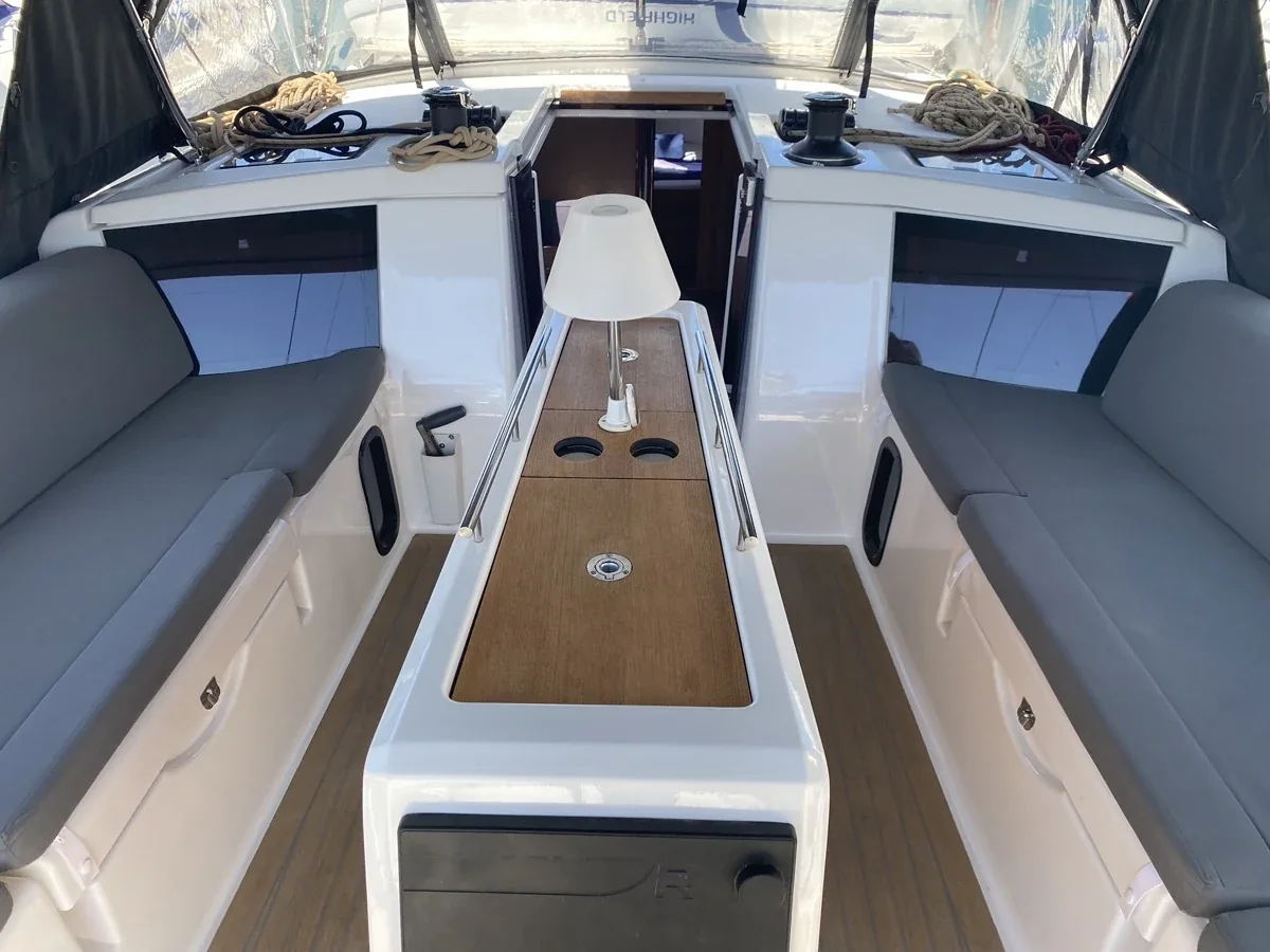 Yacht DUFOUR 430 Grand Large - Pavo - Foto 1