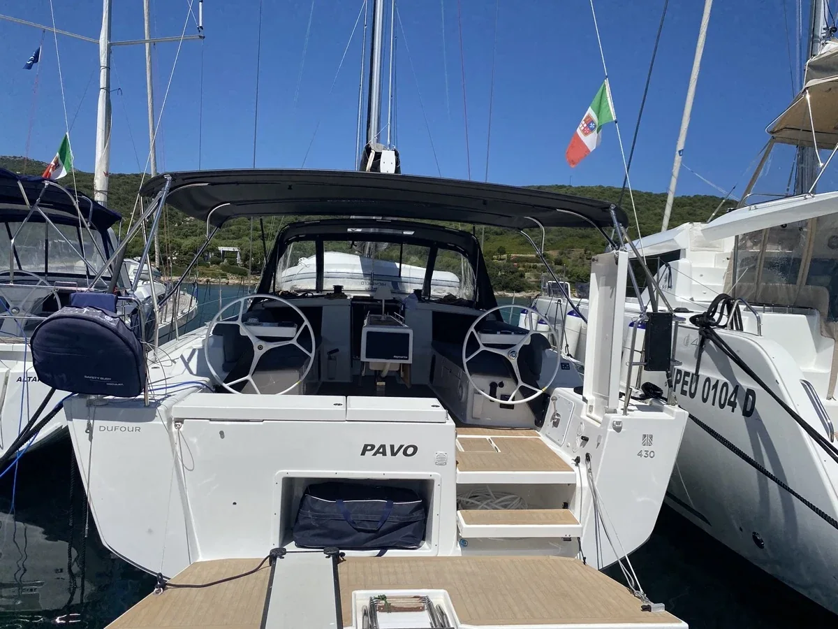 Yacht DUFOUR 430 Grand Large - Pavo - Foto 1