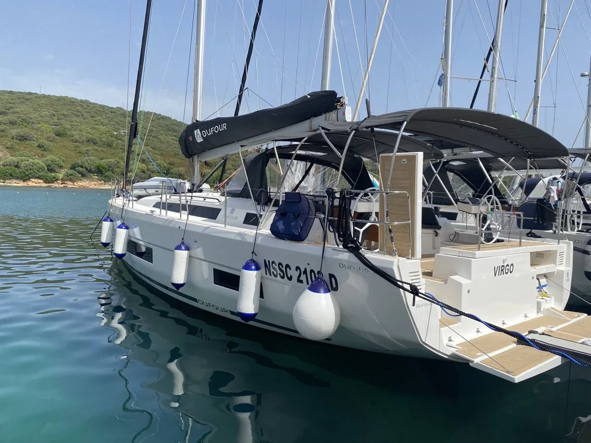 Yacht DUFOUR 470 - Virgo - Foto 1