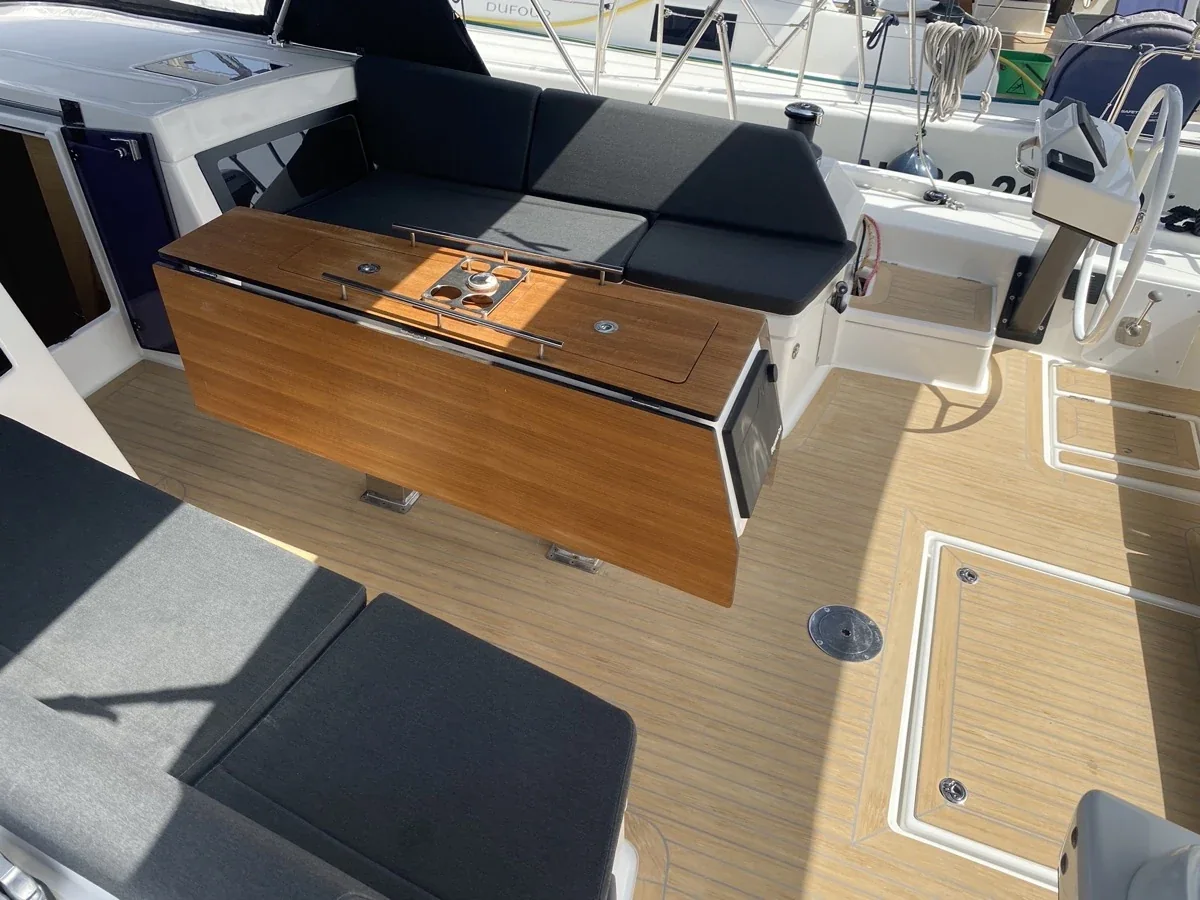 Yacht DUFOUR 470 - Virgo - Foto 1