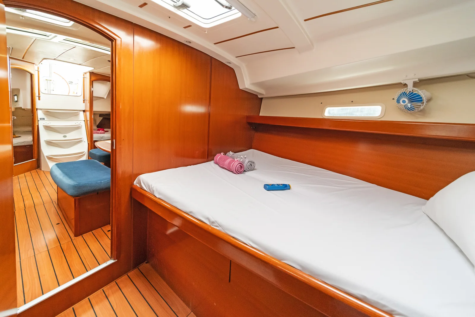 Yacht BENETEAU Oceanis 393 - Milica - Foto 1