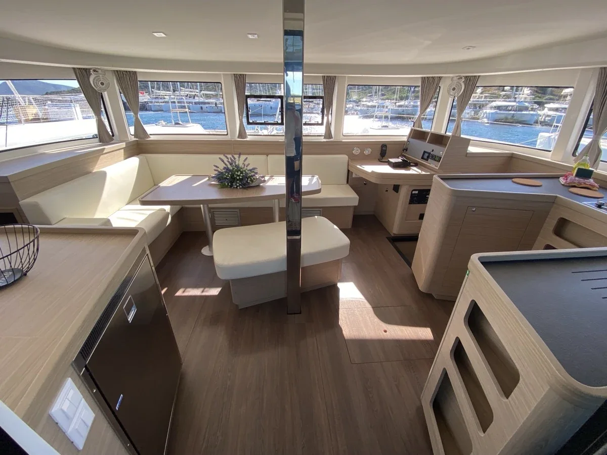 Yacht LAGOON 42 - Nereide