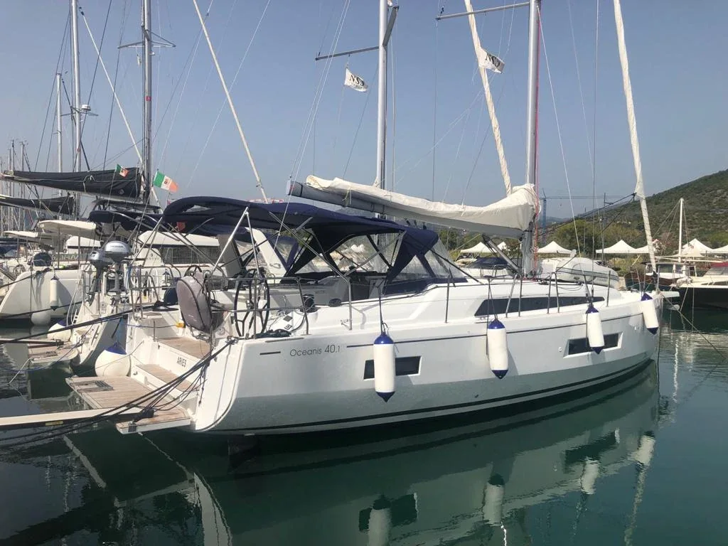 Yacht BENETEAU Oceanis 40.1 - Aries - Foto 1