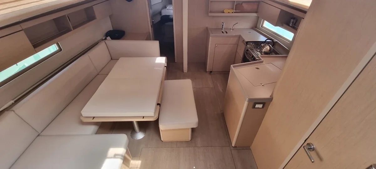 Yacht BENETEAU Oceanis 40.1 - Aries - Foto 1
