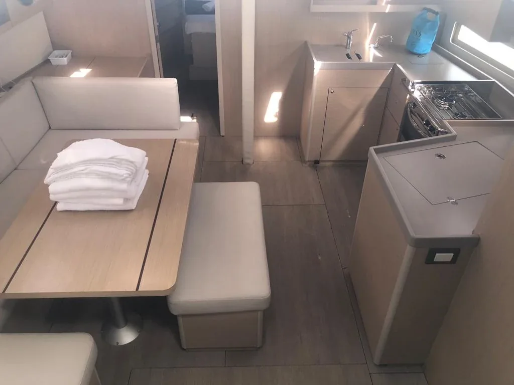 Yacht BENETEAU Oceanis 40.1 - Aries - Foto 1