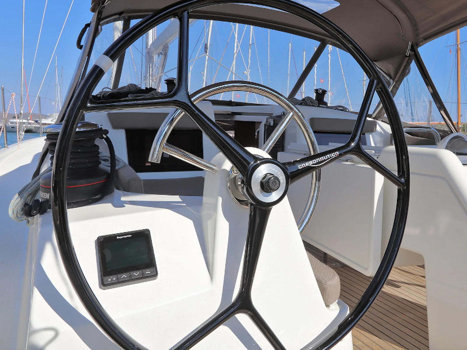Yacht JEANNEAU Sun Odyssey 410 - Aris - Foto 1