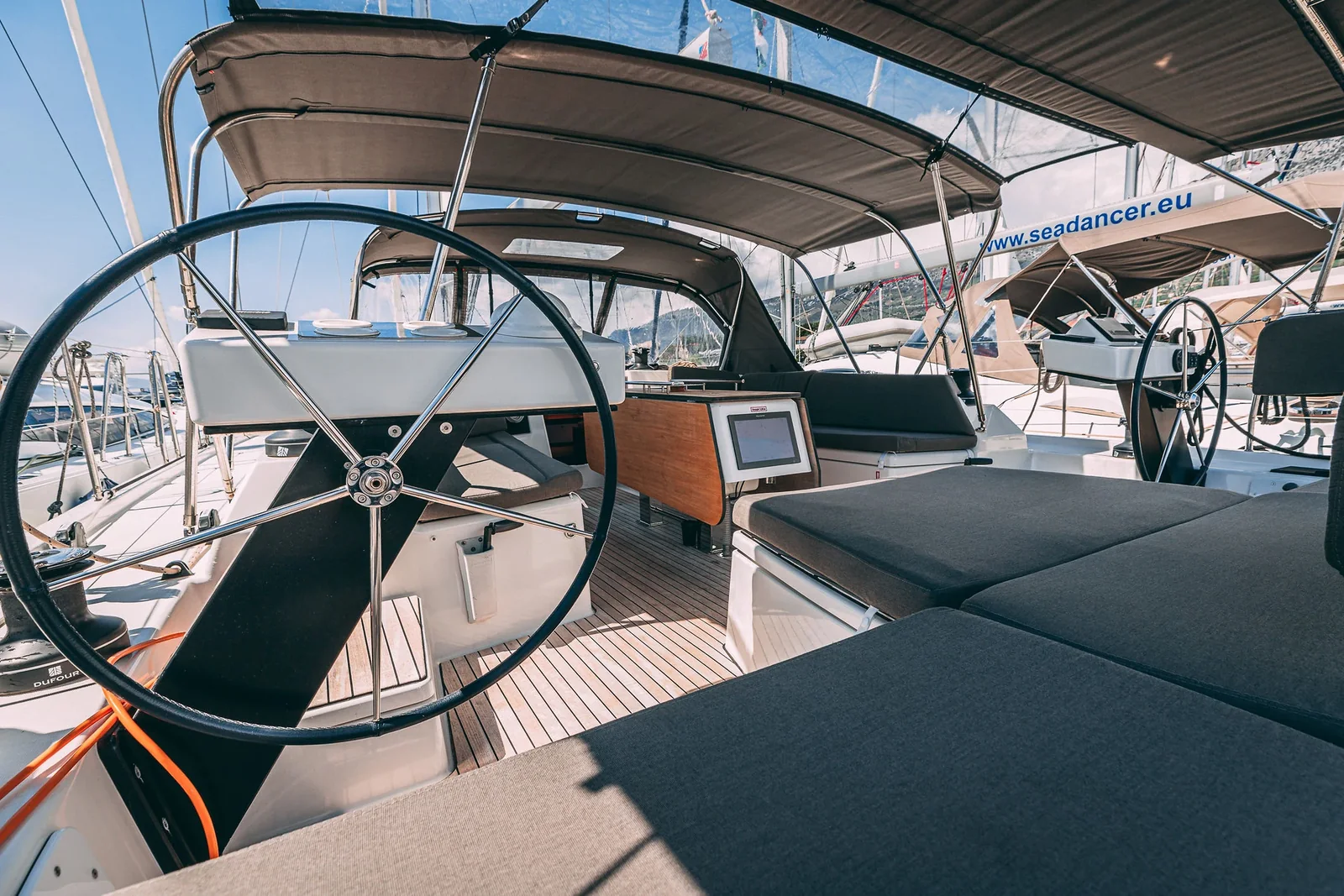 Yacht DUFOUR 470 - Balu - Foto 1