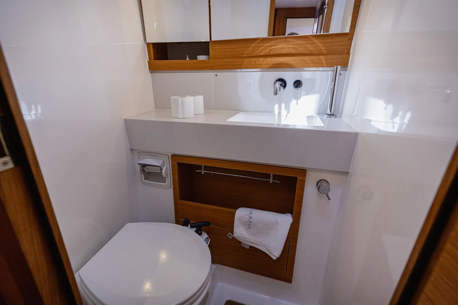 Yacht DUFOUR 470 - Balu - Foto 1