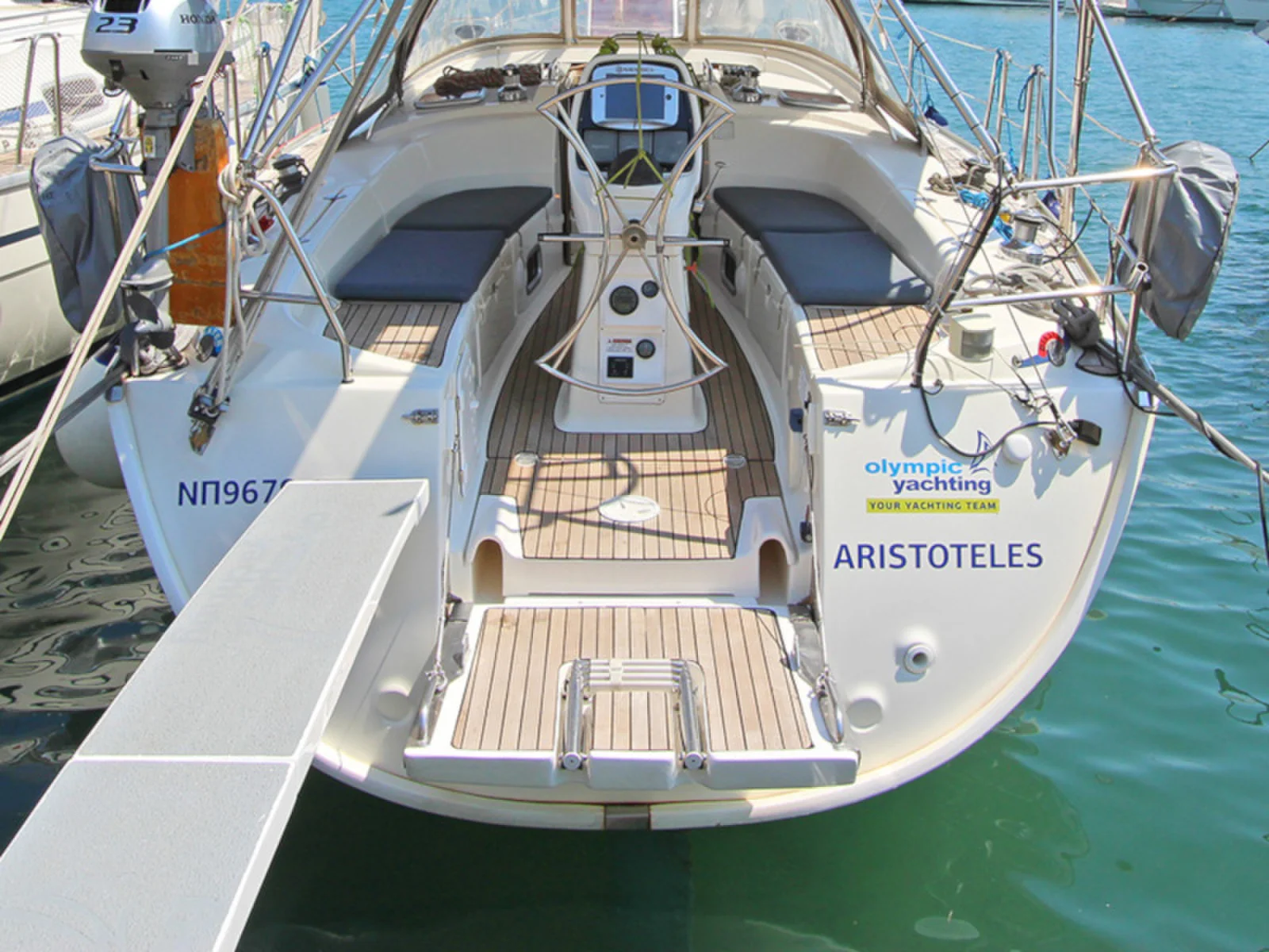 Yacht BAVARIA 38 Cruiser - Aristoteles - Foto 1