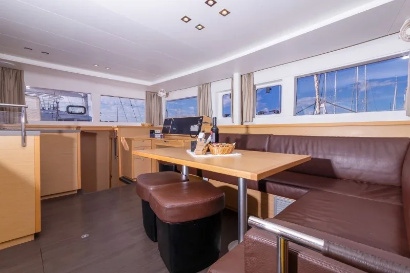 Yacht LAGOON 450 F - Saelma - Foto 1