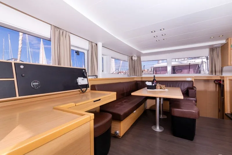 Yacht LAGOON 450 F - Saelma - Foto 1