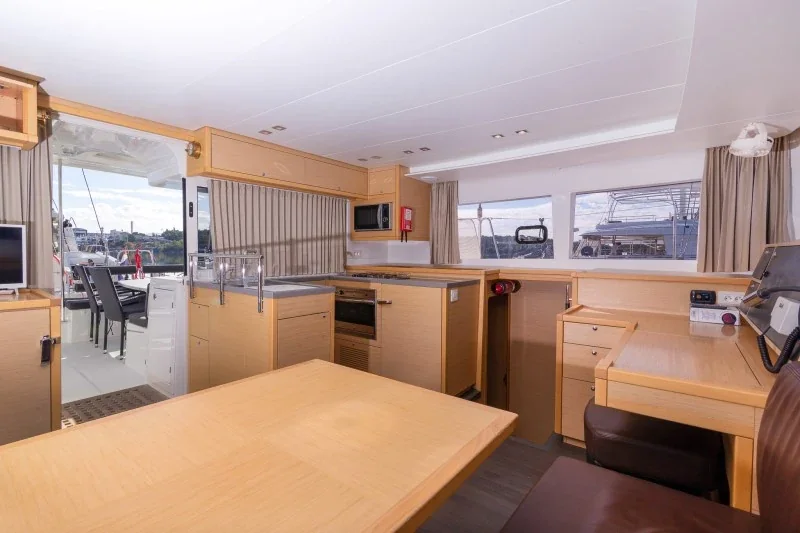 Yacht LAGOON 450 F - Saelma - Foto 1